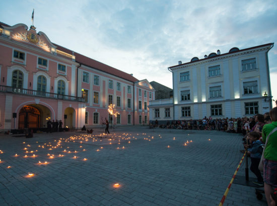 TREFFi avamine ja festivali avalavastus, kompanii Maria Baric “Ave Fenix”, 2. juuni 2016